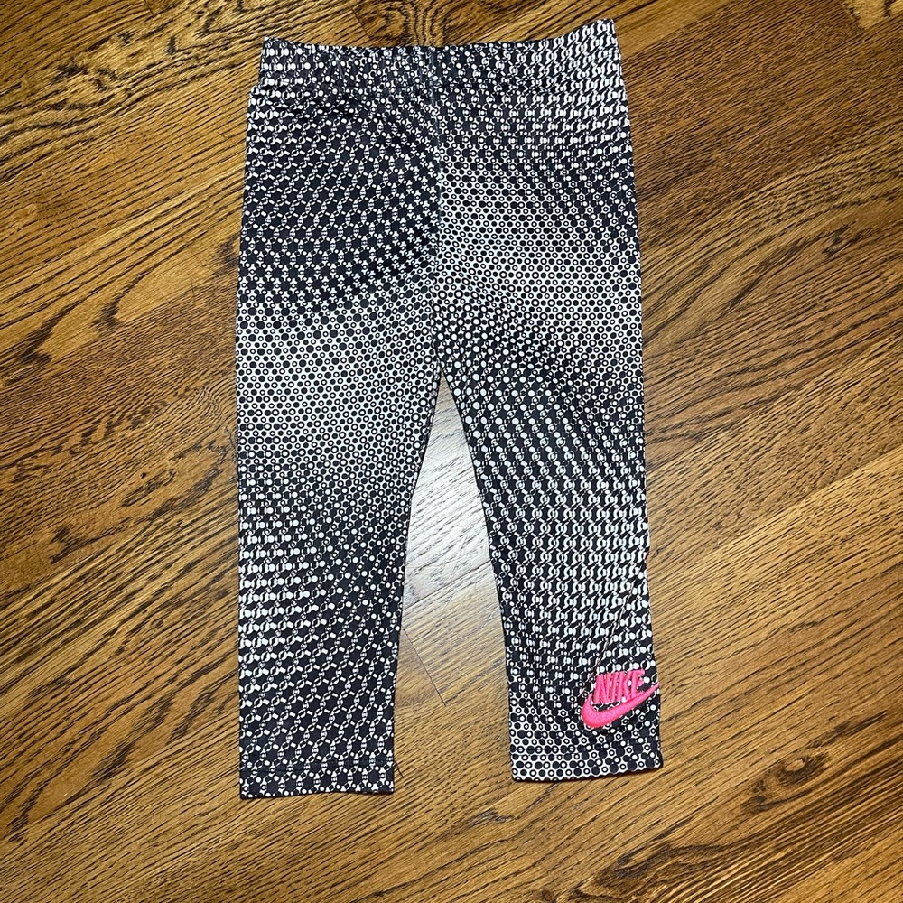 Nike girls leggings